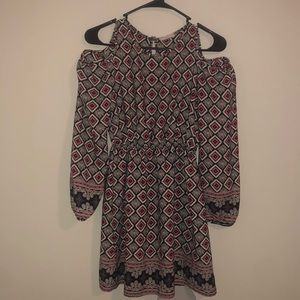 Off the shoulder soprano dress